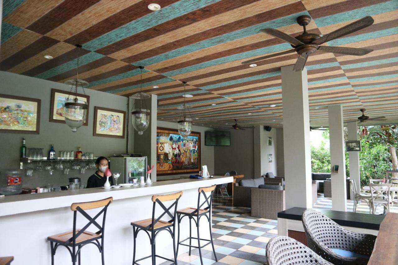 בוגור Amanuba Hotel & Resort Rancamaya מראה חיצוני תמונה