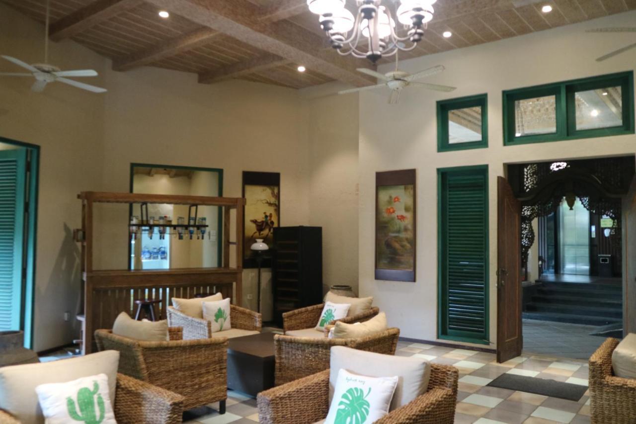 בוגור Amanuba Hotel & Resort Rancamaya מראה חיצוני תמונה