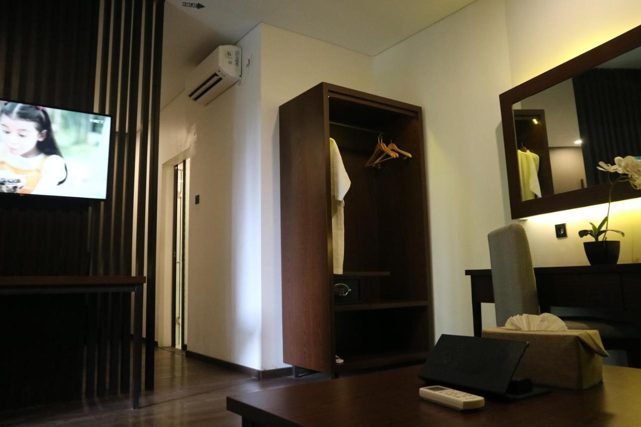בוגור Amanuba Hotel & Resort Rancamaya מראה חיצוני תמונה