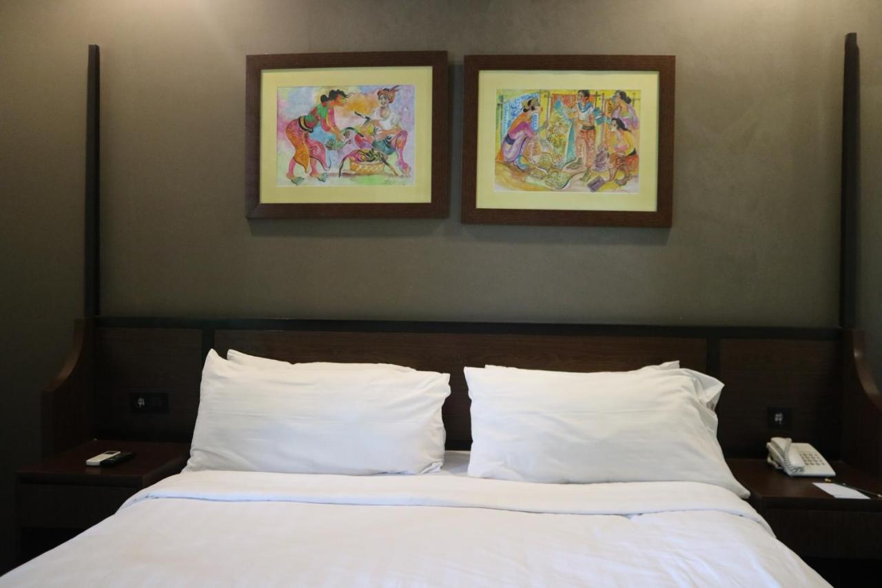בוגור Amanuba Hotel & Resort Rancamaya מראה חיצוני תמונה