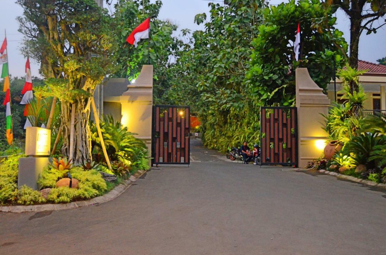בוגור Amanuba Hotel & Resort Rancamaya מראה חיצוני תמונה